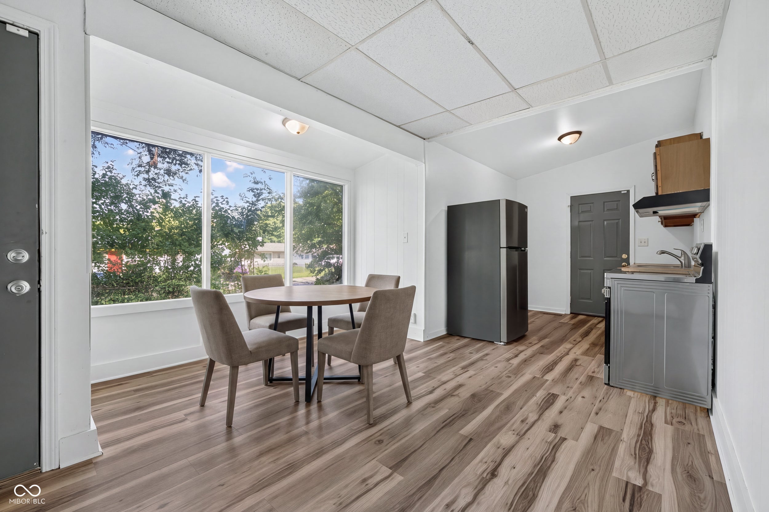 3125 Manor Court