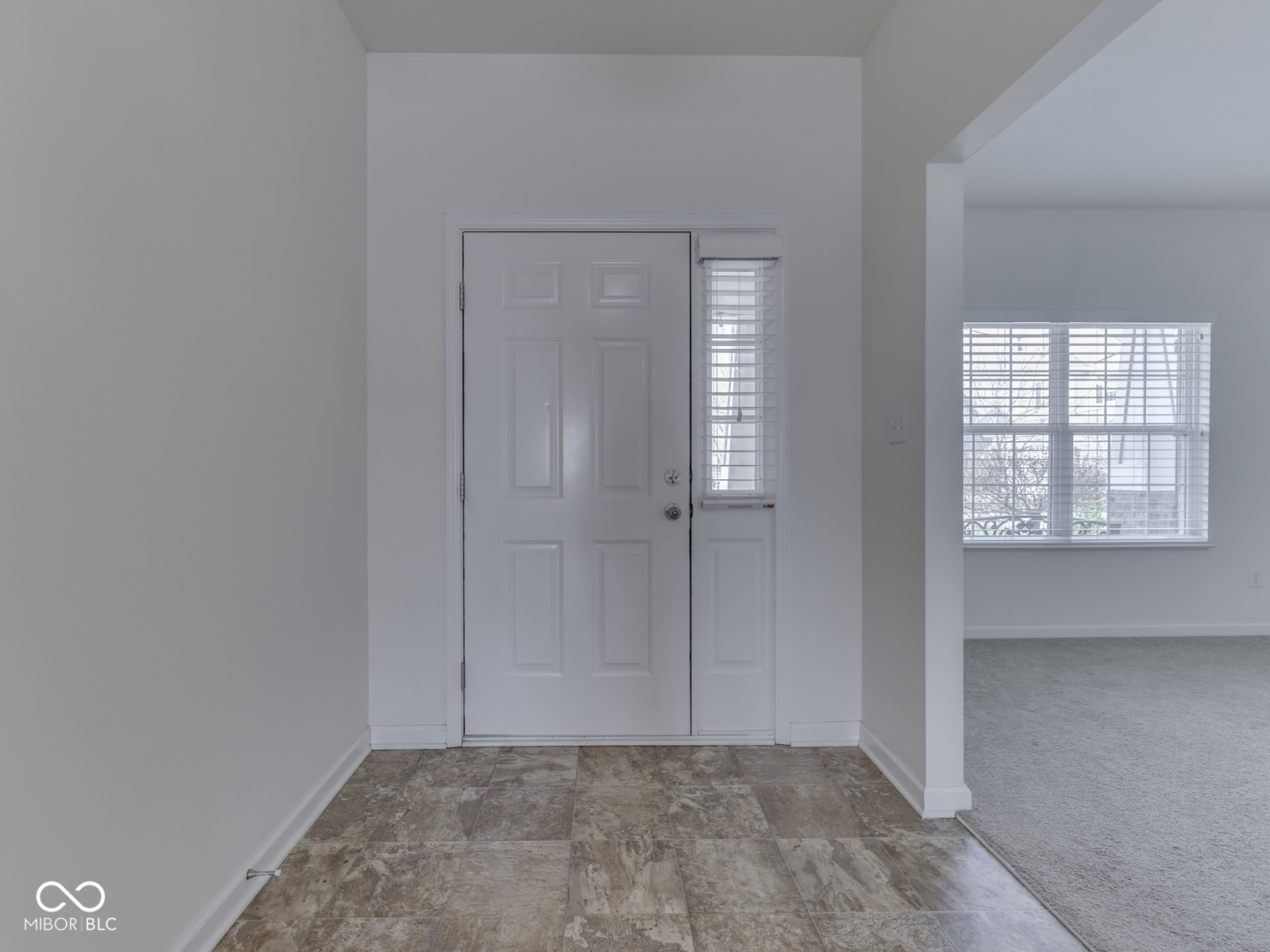 1810 Maplewood Court
