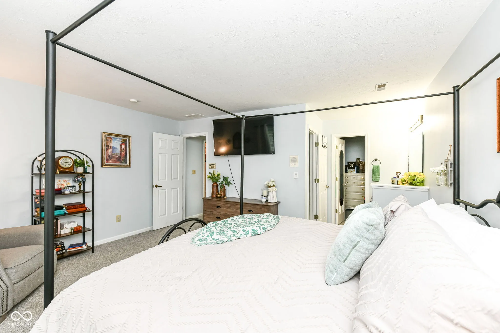 Noblesville, Indiana 46062, United States, 3 Bedrooms Bedrooms, ,2 BathroomsBathrooms,Residential,Active,159459