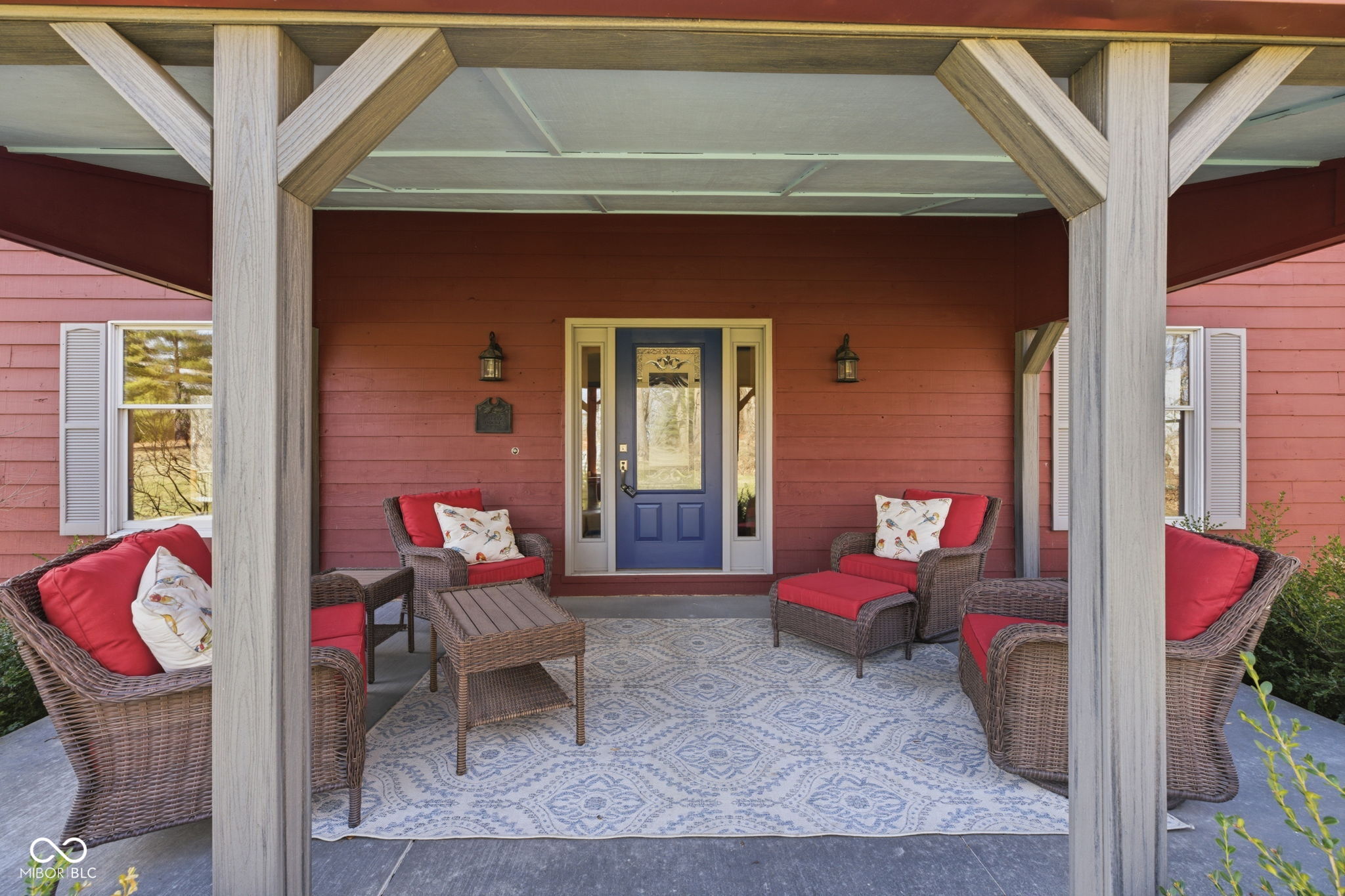 2903 W Carr Hill Road