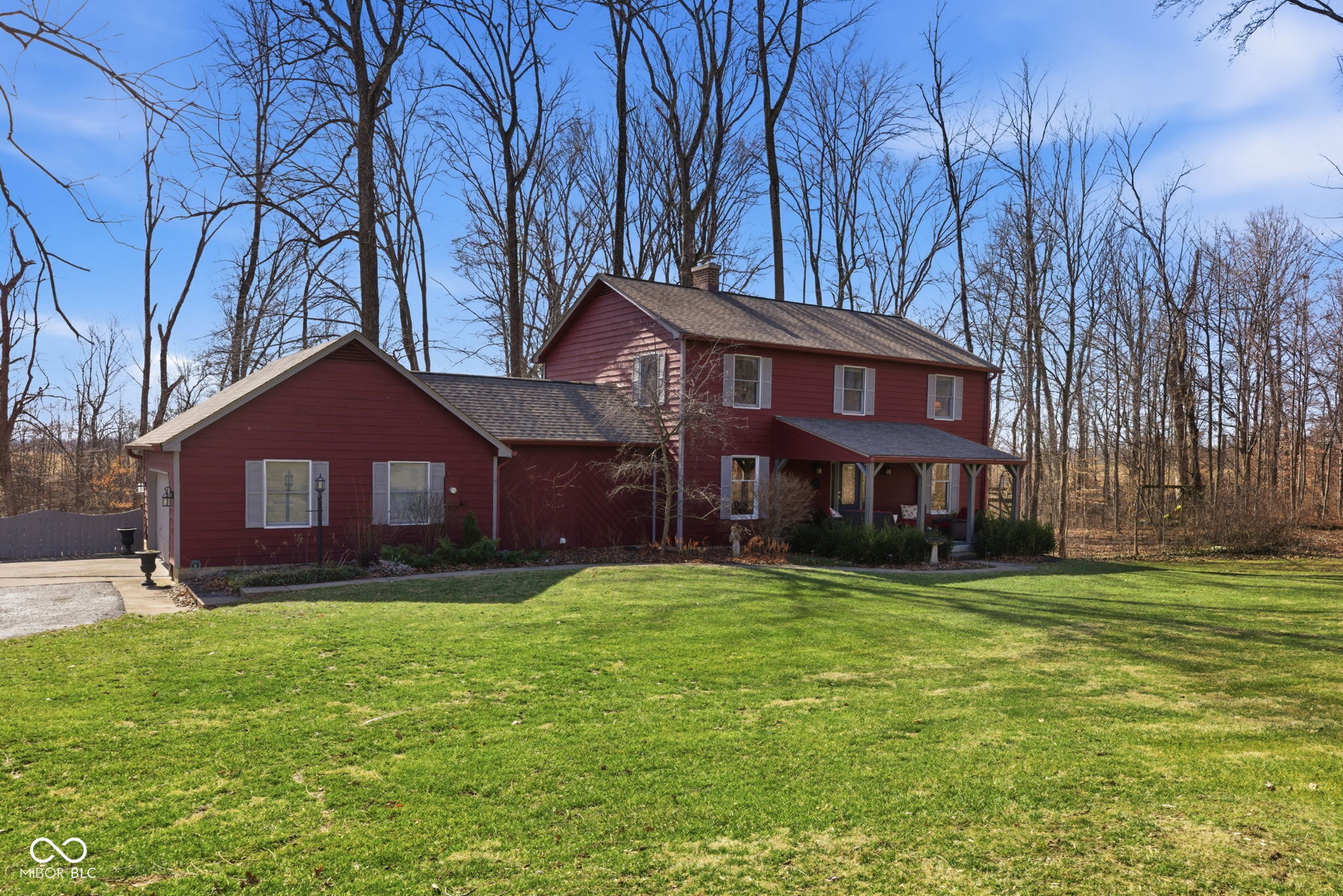 2903 W Carr Hill Road