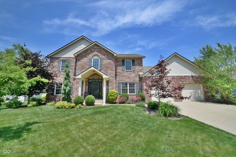 Photo of 224 W Stoney Trail, Greenfield, IN 46140 (MLS # 22092630)