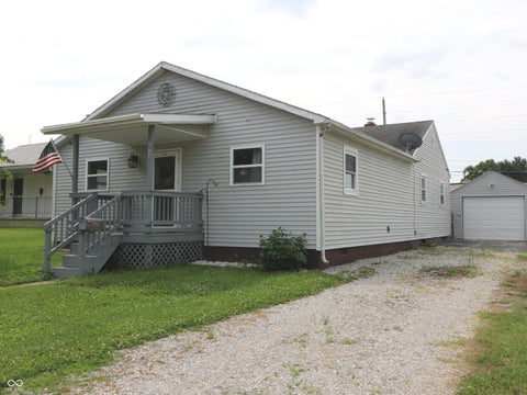 Photo for 907 Cottage Avenue