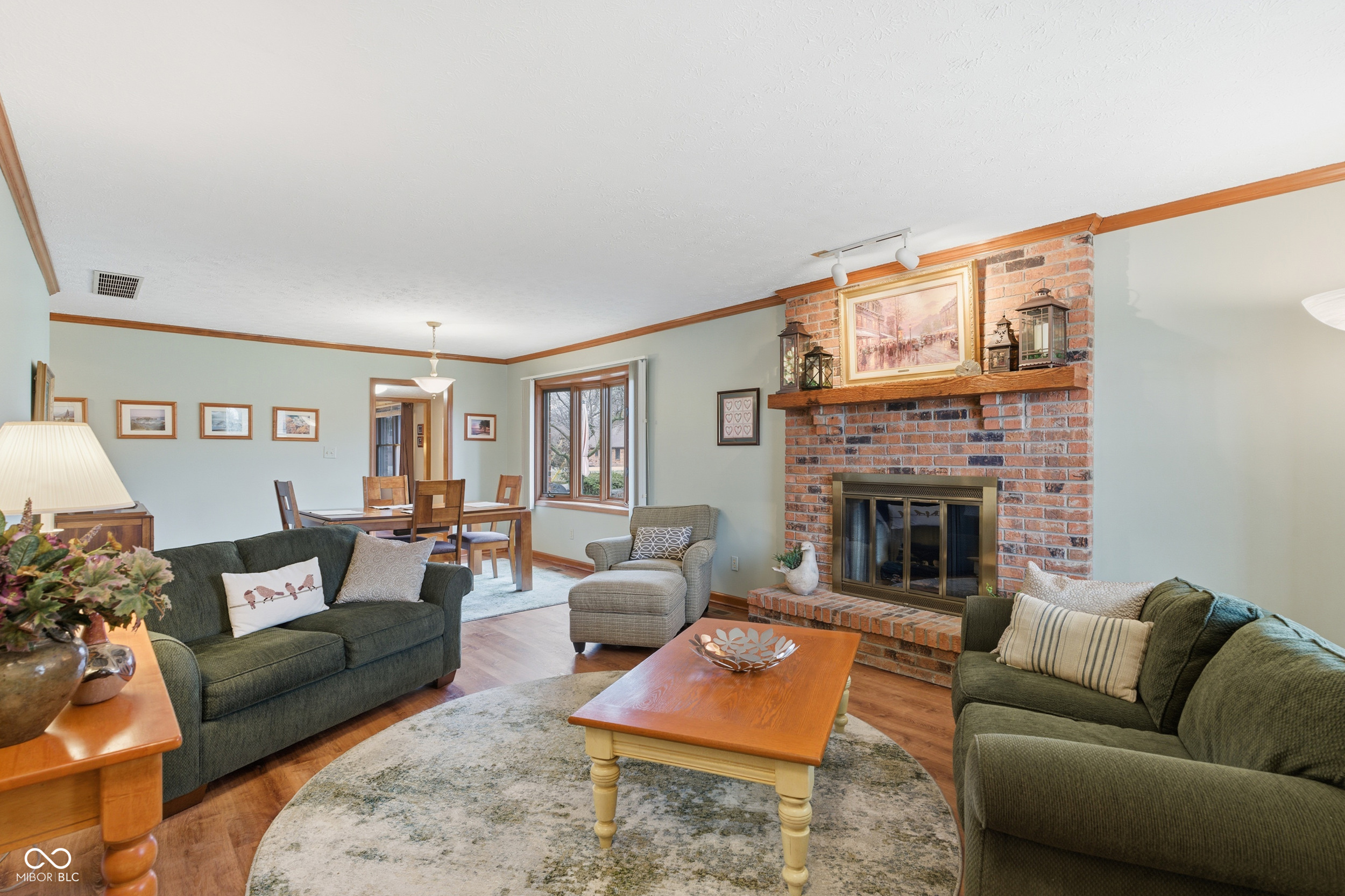 610 Eagle Crest Drive