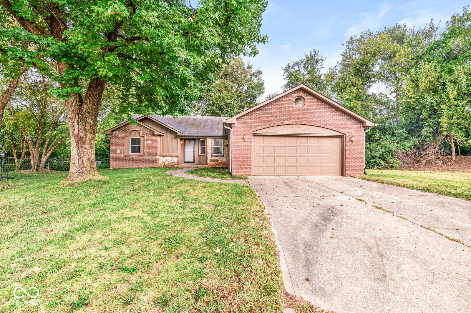 1360 Boone Court