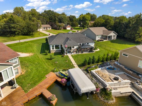 Photo of 214 Patriots Landing, Fillmore, IN 46128 (MLS # 22122623)