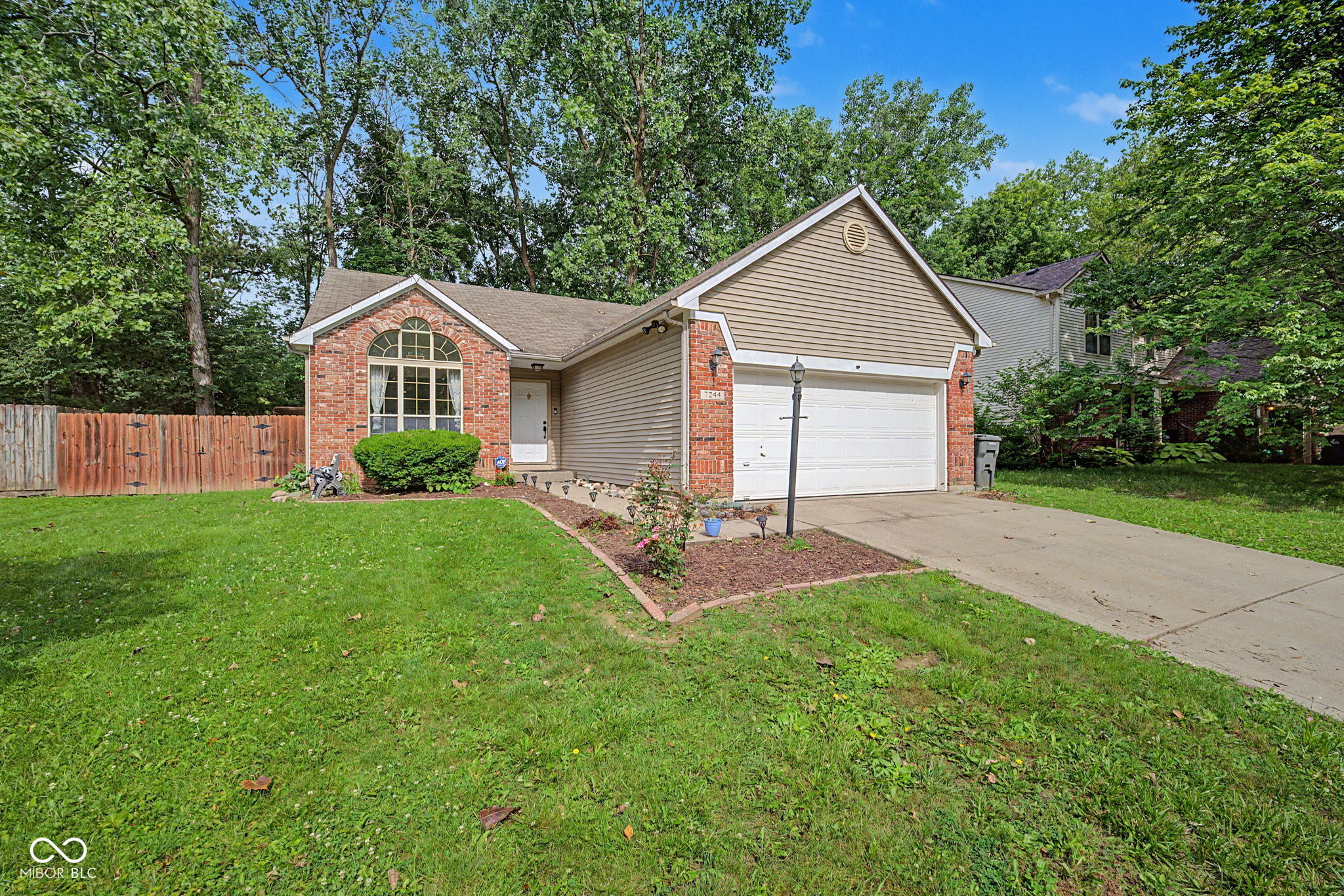 7244 Bradford Woods Way