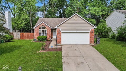 Photo of 7244 Bradford Woods Way, Indianapolis, IN 46268 (MLS # 22108187)