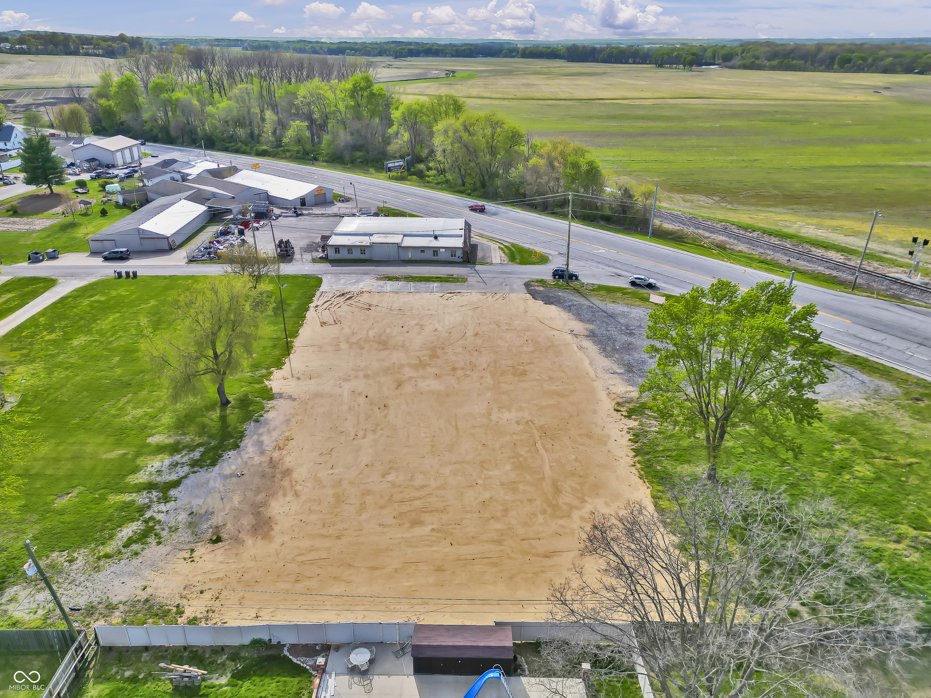 1999 W Tipton Street