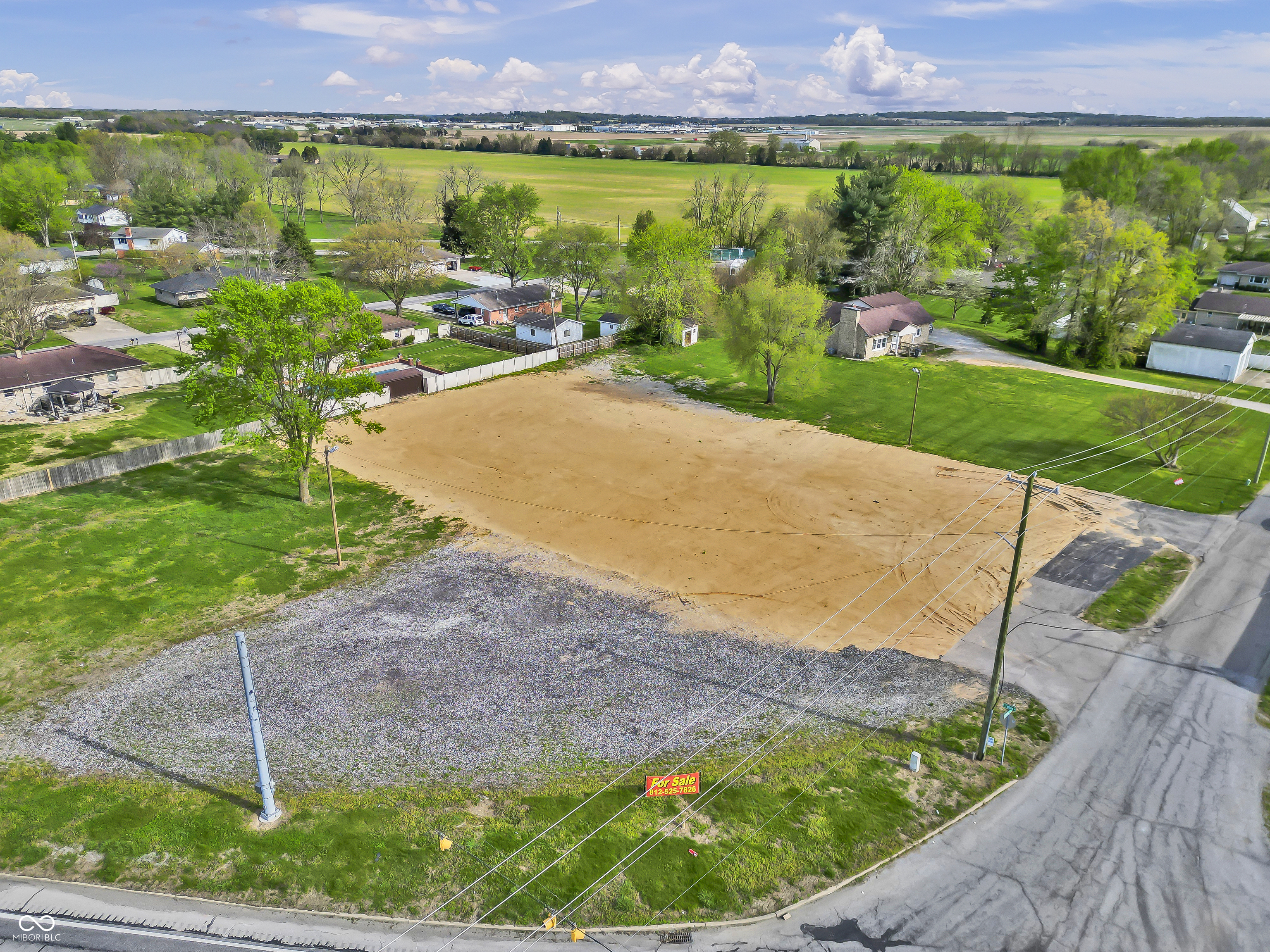 1999 W Tipton Street