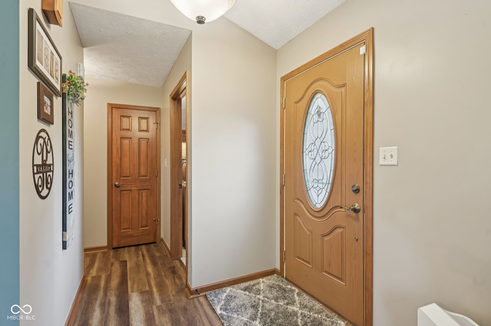 5976 W Countryside Drive