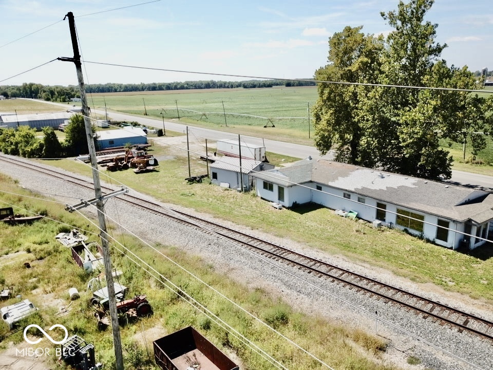 2561 N Indianapolis Road