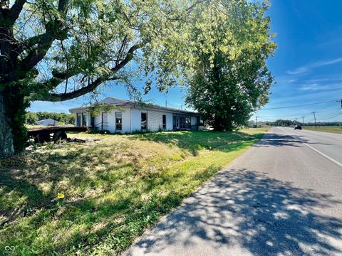 2561 N Indianapolis Road Columbus IN 47201