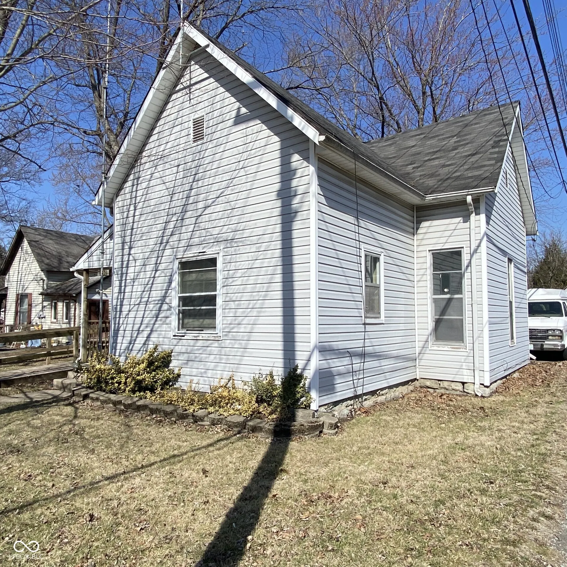 Anderson, Indiana 46012, United States, 2 Bedrooms Bedrooms, ,1 BathroomBathrooms,Residential,Active,86288