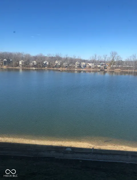 3016 Lake Shore Drive Unit E, Indianapolis, IN 46205 - MLS#: 22013488