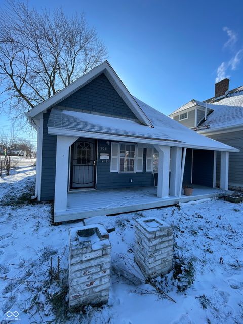Photo of 2631 Southeastern Avenue, Indianapolis, IN 46201 (MLS # 22089505)