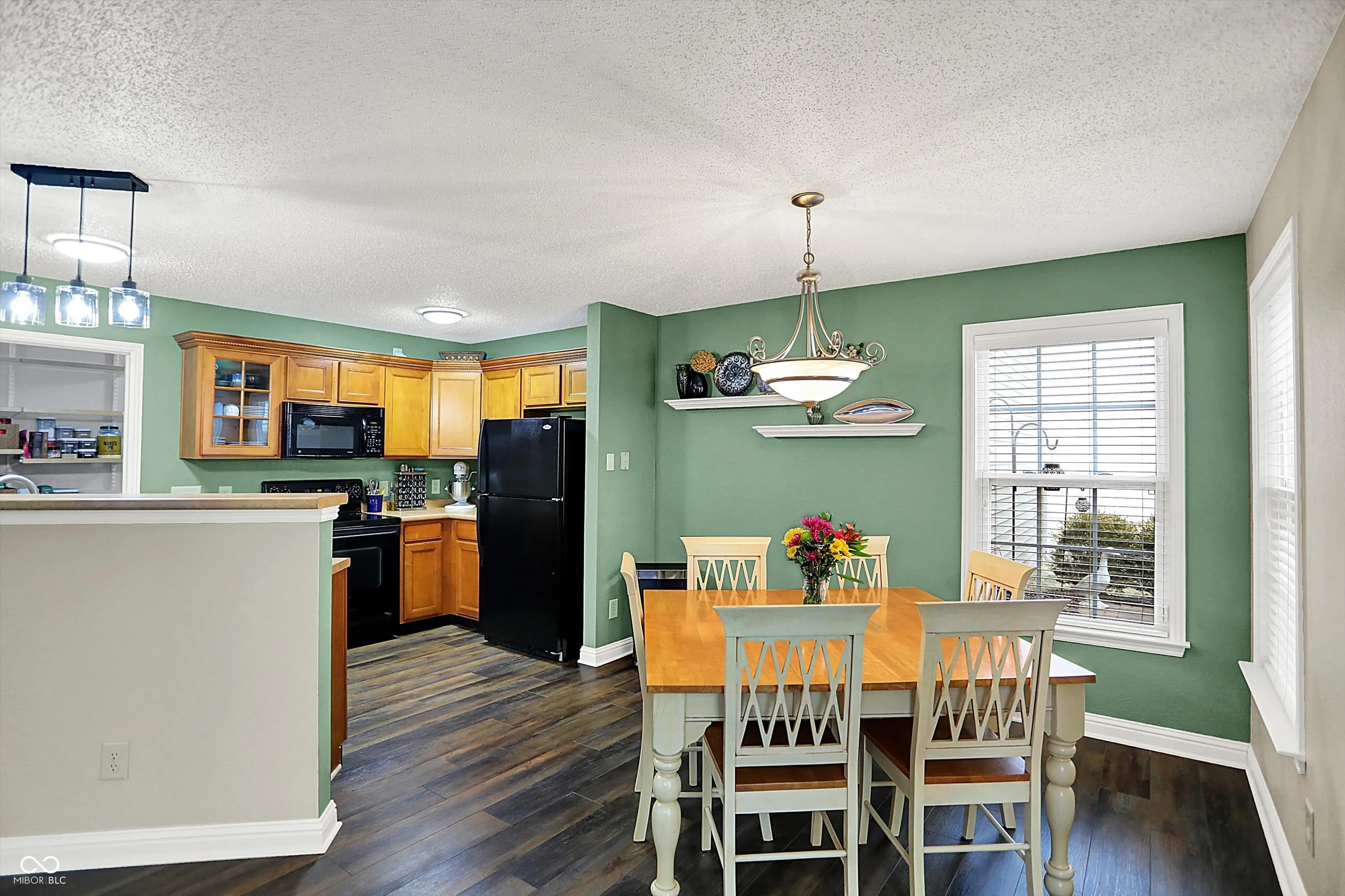 Fishers, Indiana 46037, United States, 3 Bedrooms Bedrooms, ,3 BathroomsBathrooms,Residential,Pending,4892