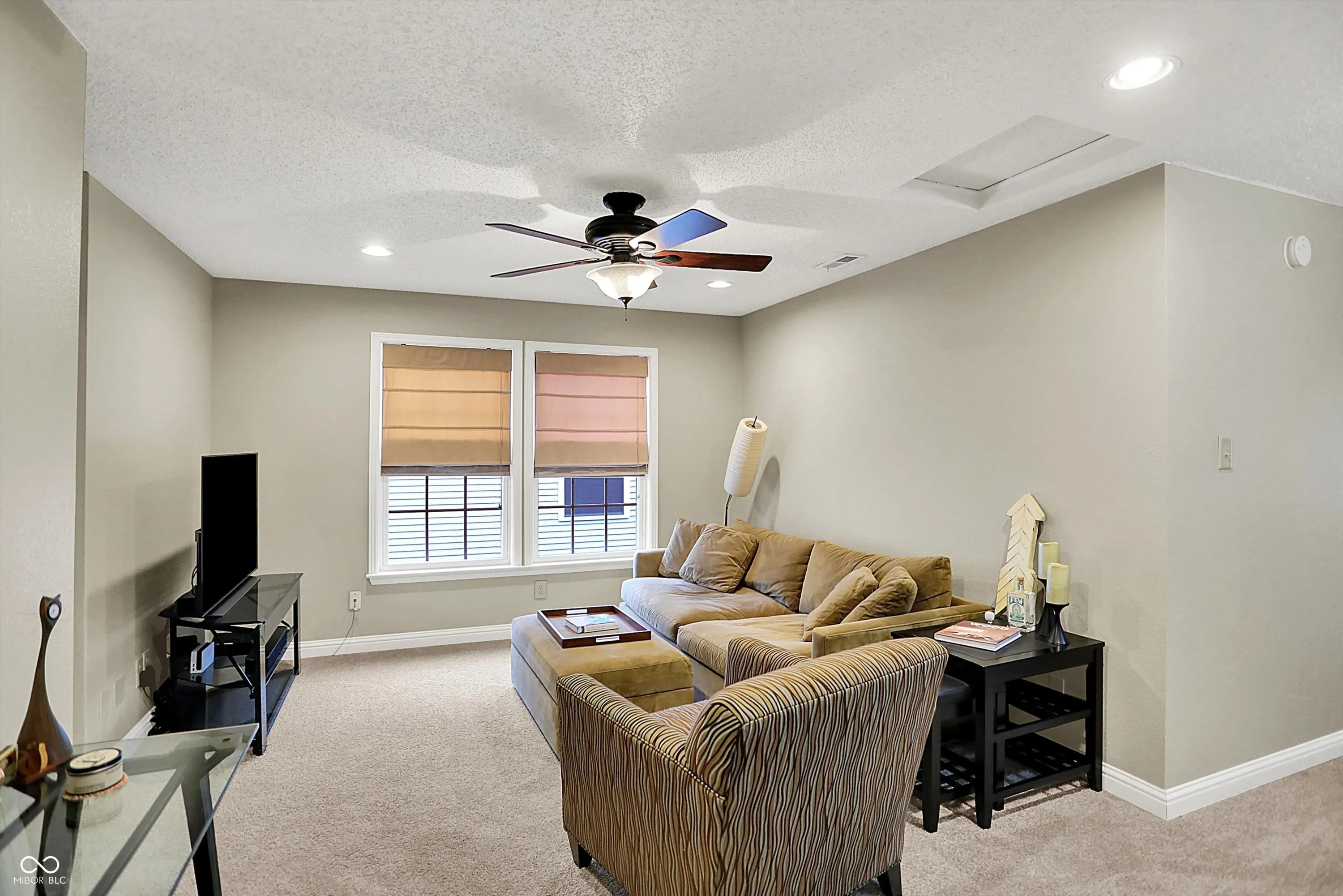 Fishers, Indiana 46037, United States, 3 Bedrooms Bedrooms, ,3 BathroomsBathrooms,Residential,Pending,4892