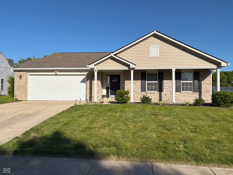 Photo of 8133 Wichita Hill Drive, Indianapolis, IN 46217 (MLS # 22104756)