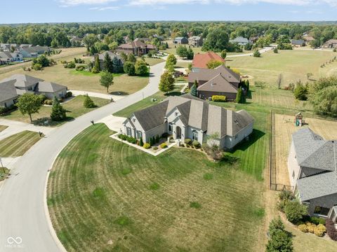 Photo of 7610 Monte Carlo Way, Indianapolis, IN 46278 (MLS # 22063838)