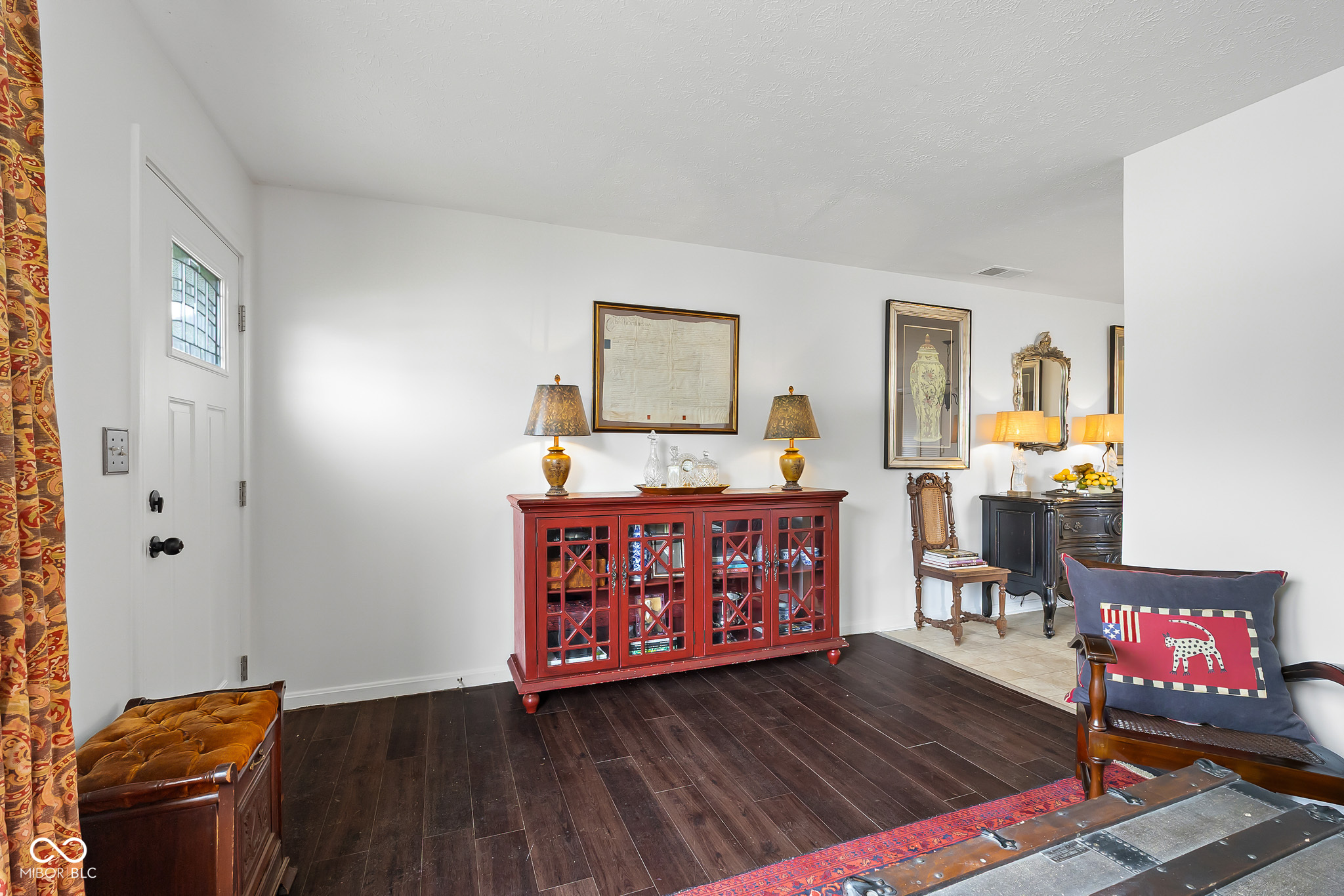 515 E 9th Street