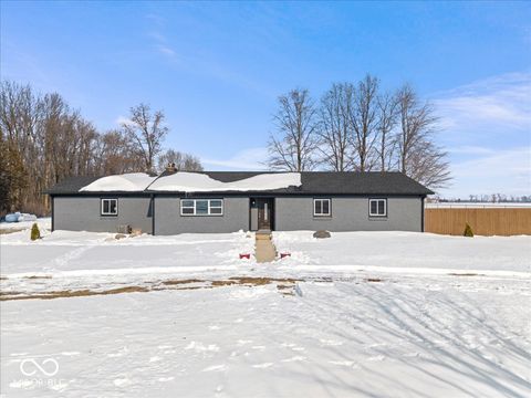 732 W 700 N Fortville IN 46040