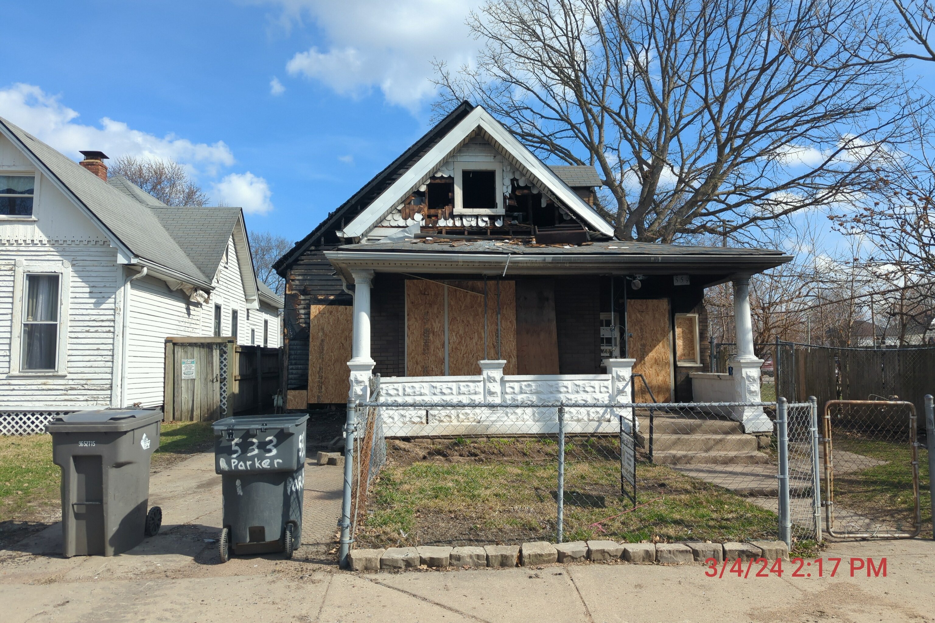 View Indianapolis, IN 46201 property