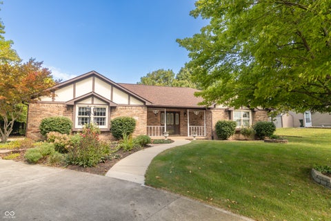 Photo of 2460 E Hickory Boulevard, Greenfield, IN 46140 (MLS # 22124986)