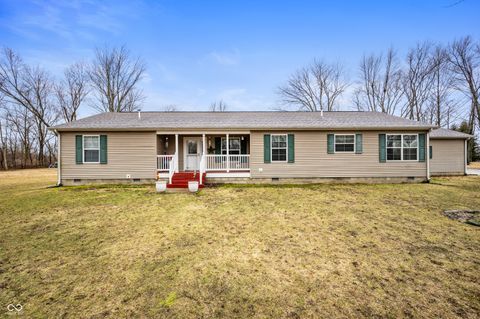 4543 E 700 N Alexandria IN 46001