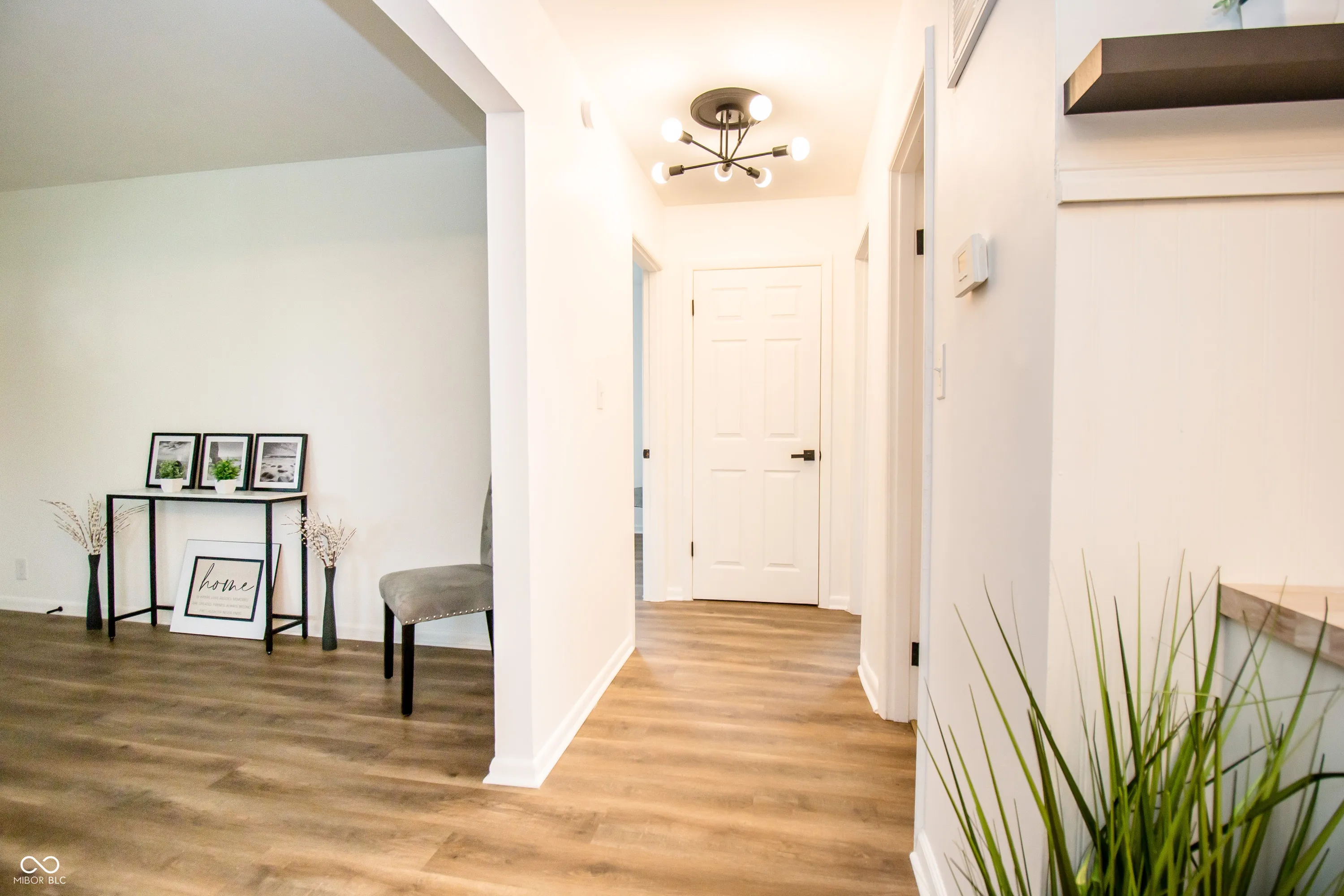 Hope, Indiana 47246, United States, 2 Bedrooms Bedrooms, ,1 BathroomBathrooms,Residential,Active,126607