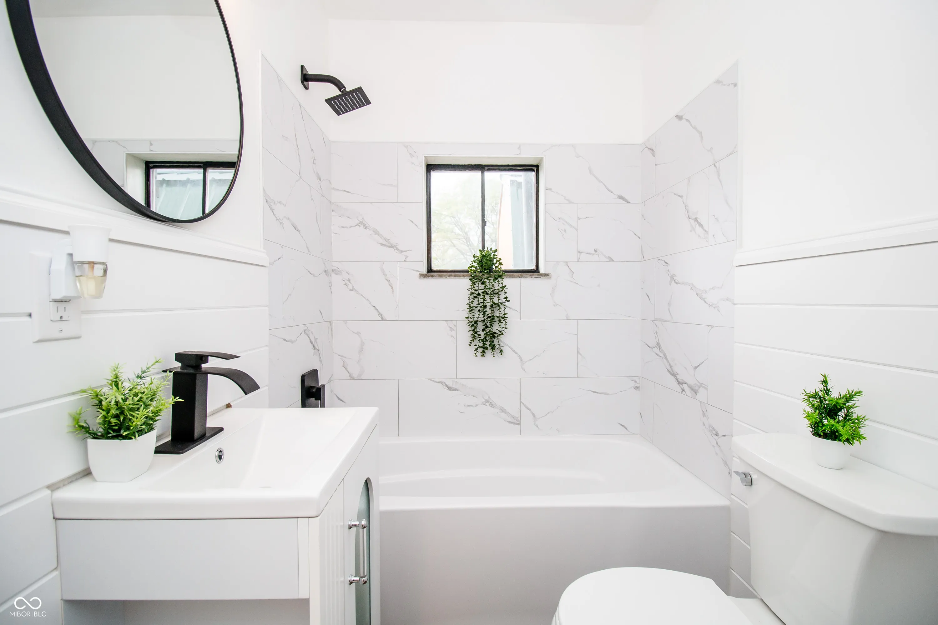 Hope, Indiana 47246, United States, 2 Bedrooms Bedrooms, ,1 BathroomBathrooms,Residential,Active,126607