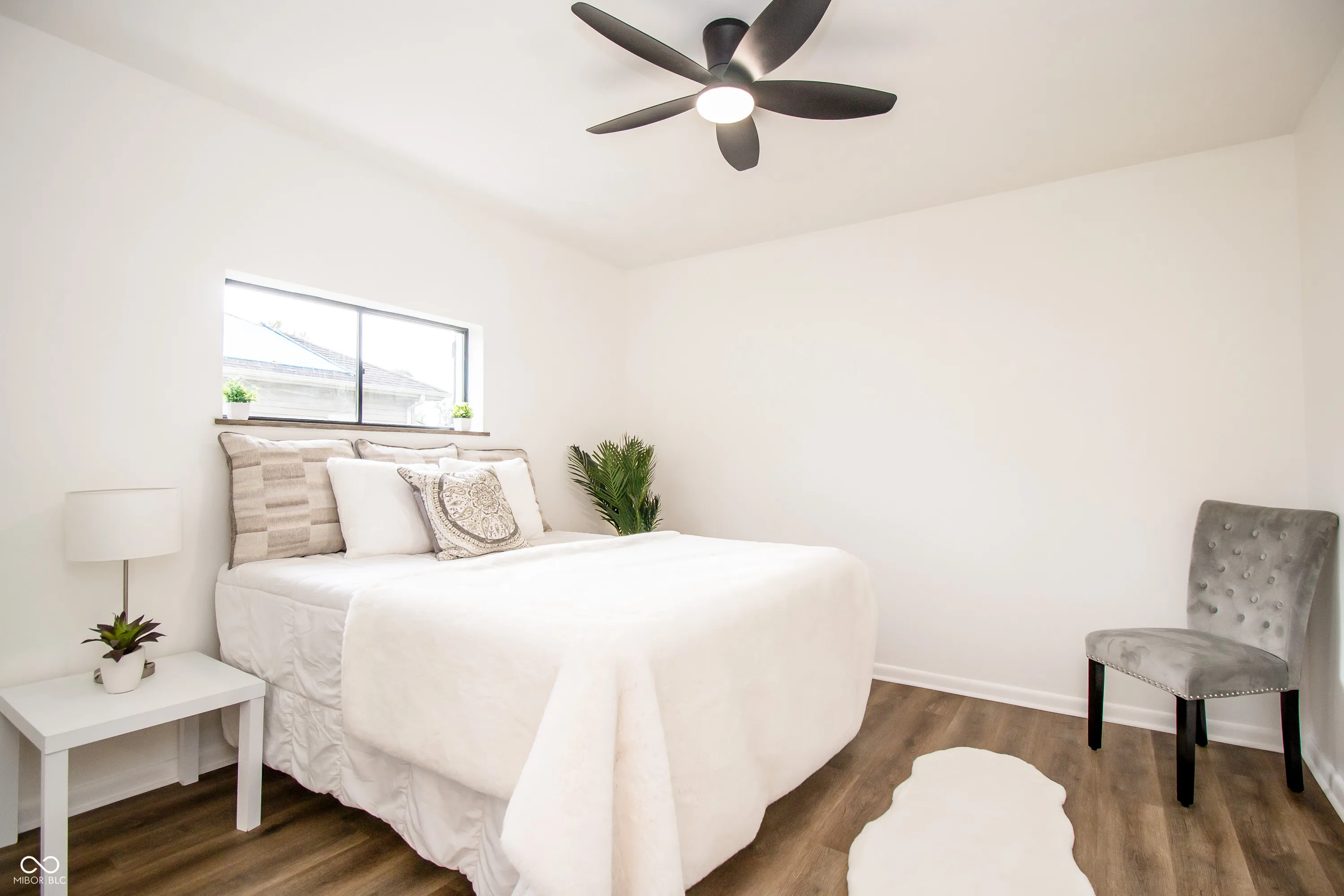 Hope, Indiana 47246, United States, 2 Bedrooms Bedrooms, ,1 BathroomBathrooms,Residential,Active,126607