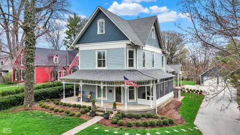 450 W Ash Street, Zionsville, IN 46077 - MLS#: 22027704