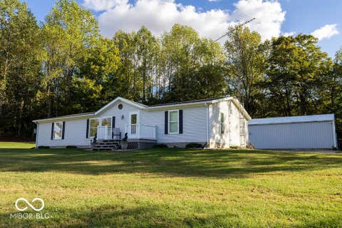 Photo for 605 S County Road 350 East