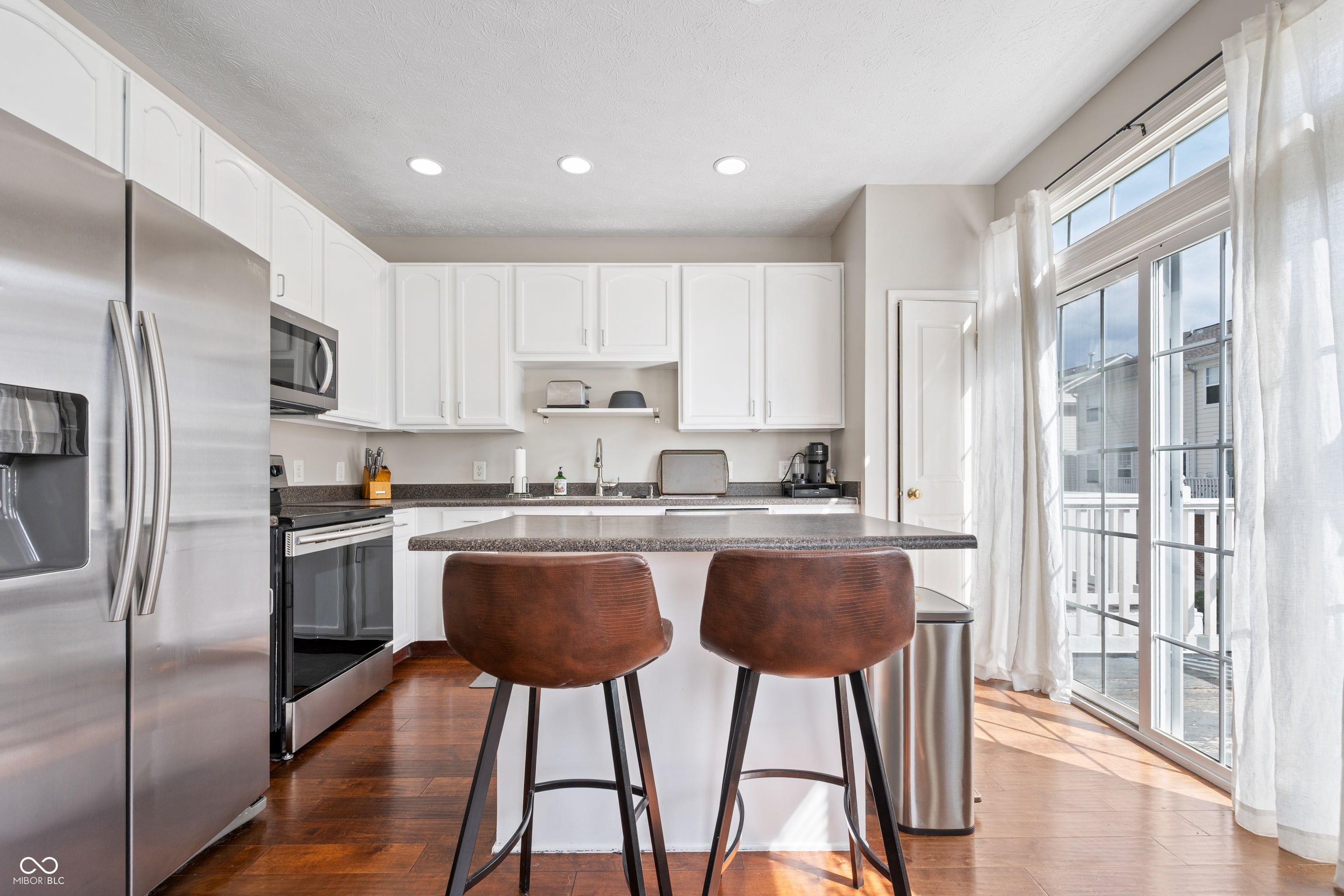 1194 Cavendish Drive