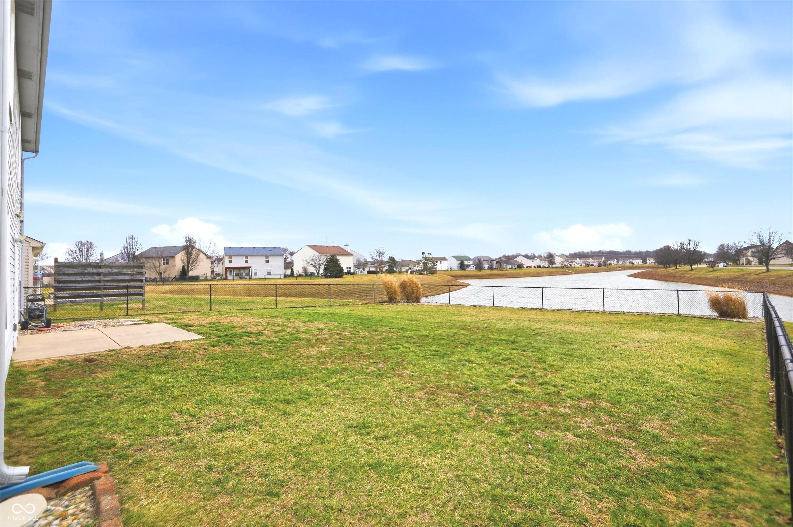 2295 Lakecrest Drive