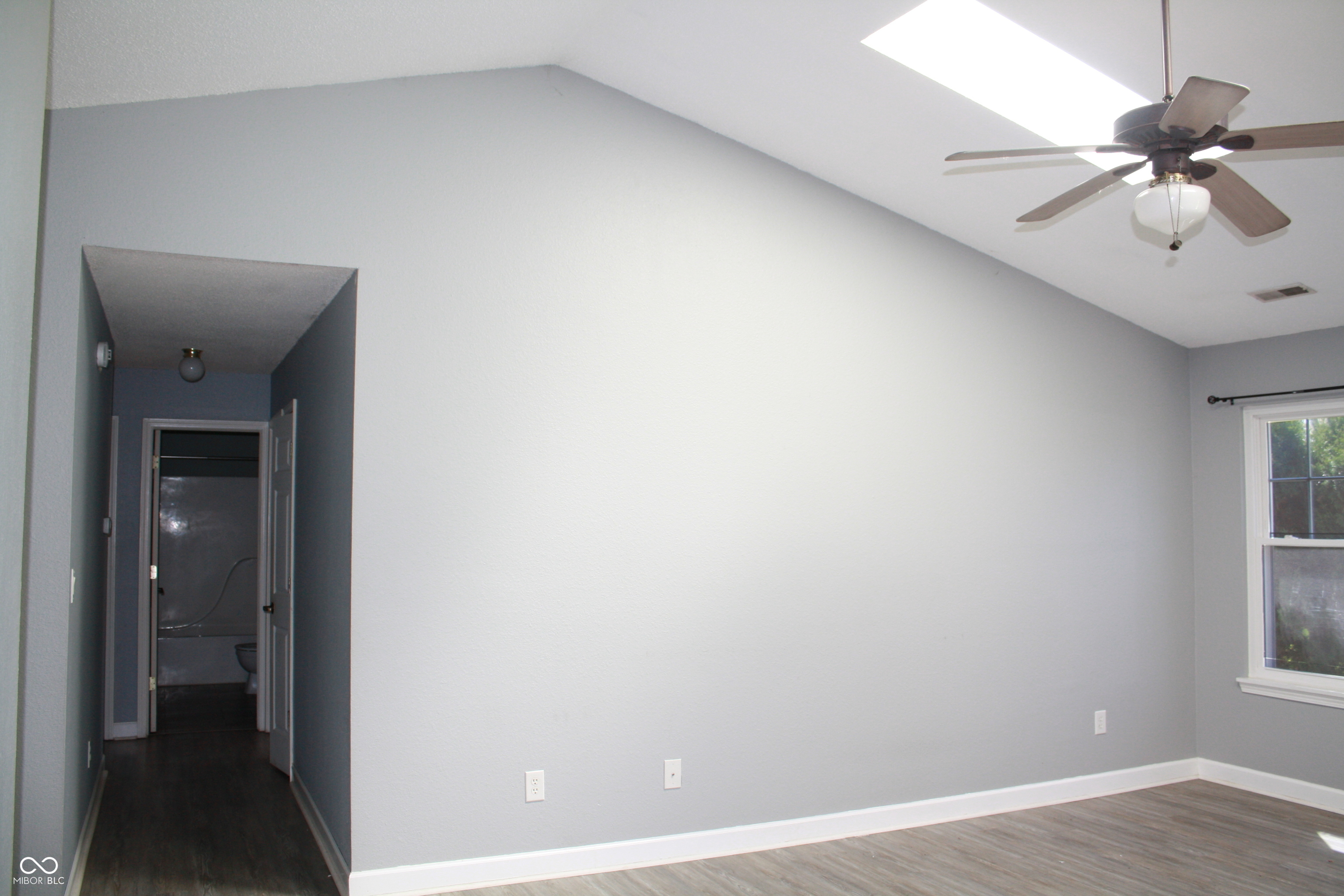 612 Woodfield Circle