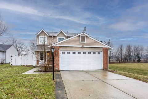 Photo of 340 Westridge Boulevard, Greenwood, IN 46142 (MLS # 22087879)