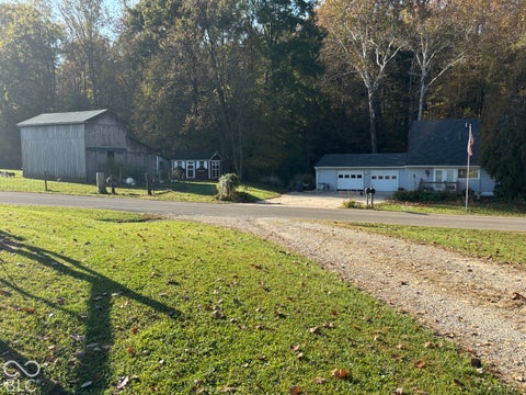 Photo of 2721 W County Road 1000 N, Milton, IN 47357 (MLS # 22134229)