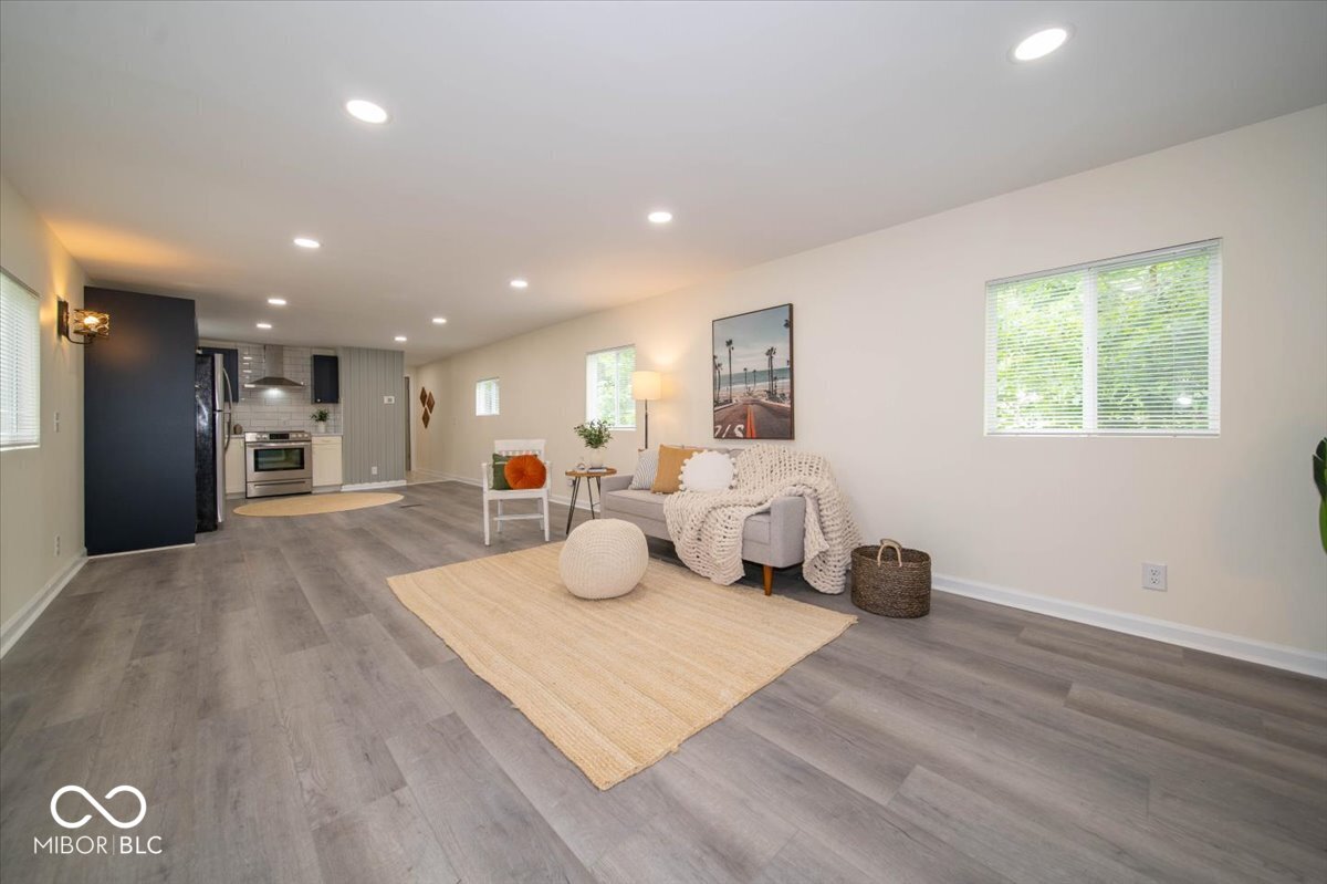 83 Ravine Court