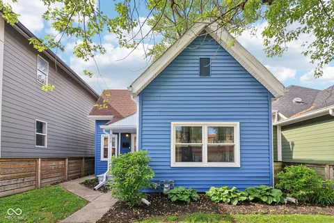253 E Minnesota Street, Indianapolis, IN 46225 - MLS#: 22037576