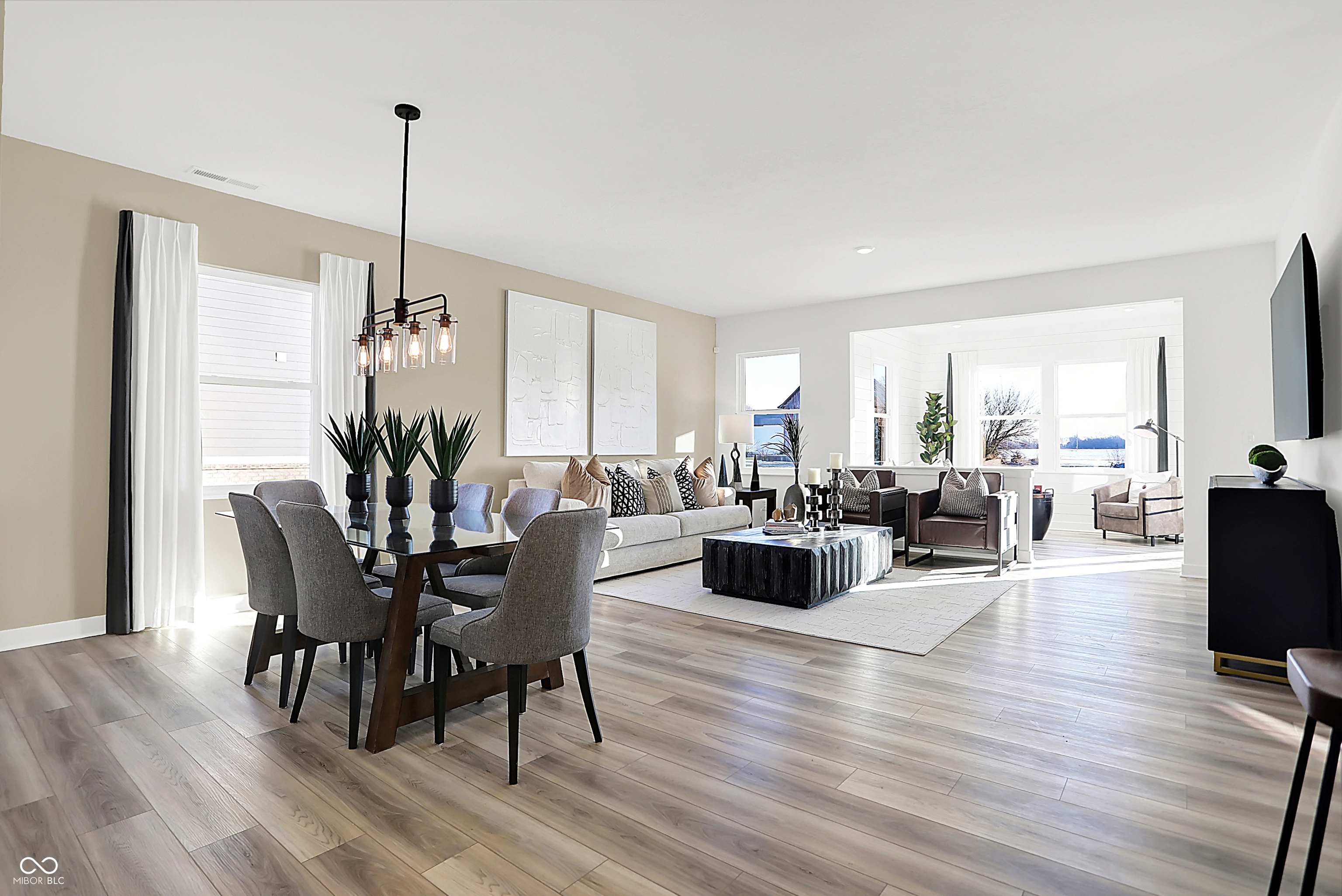 5417 Austell Drive