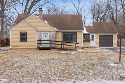 Photo of 3941 Arthington Boulevard, Indianapolis, IN 46226 (MLS # 22085611)