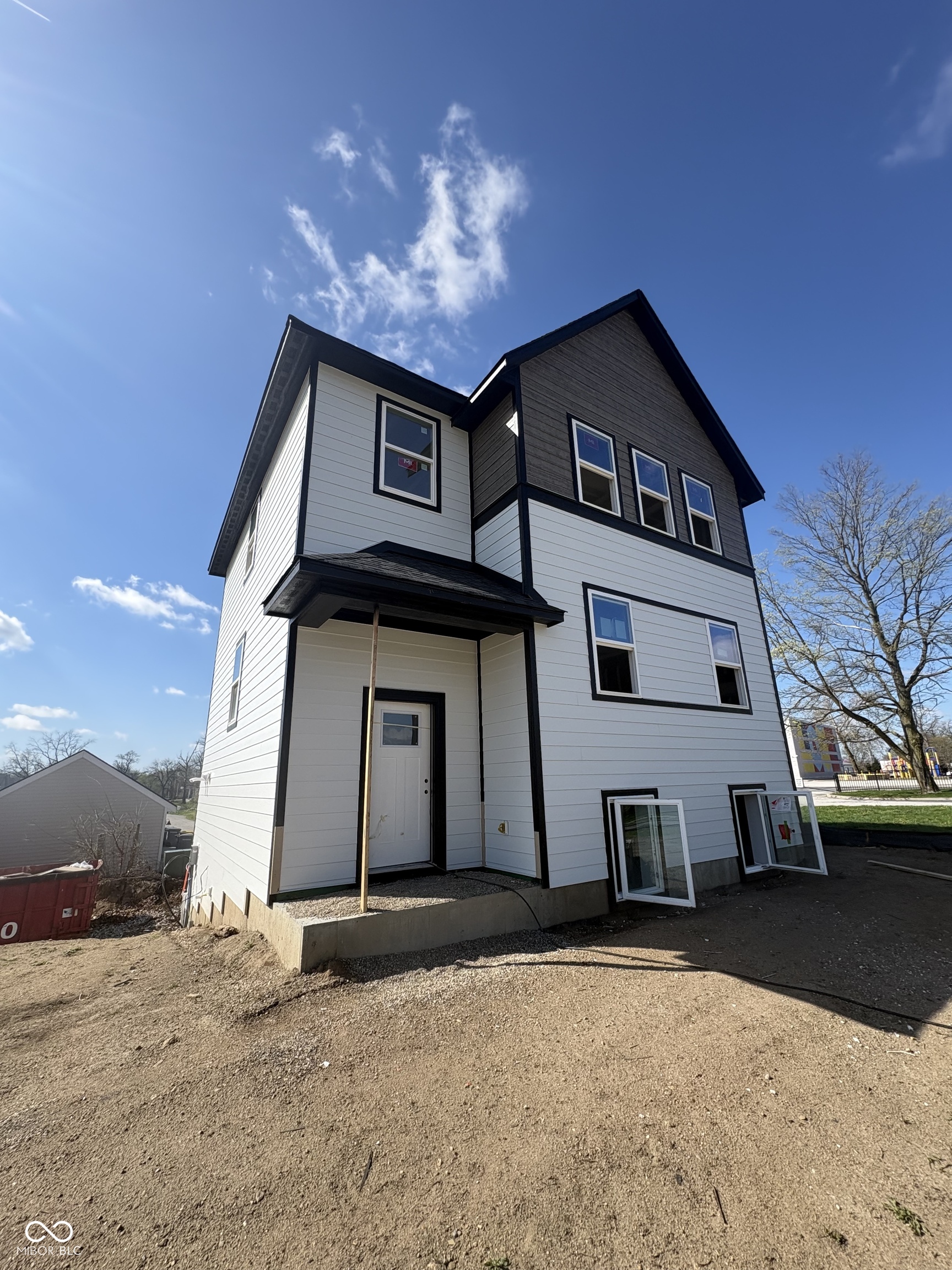 71 Steeples Boulevard