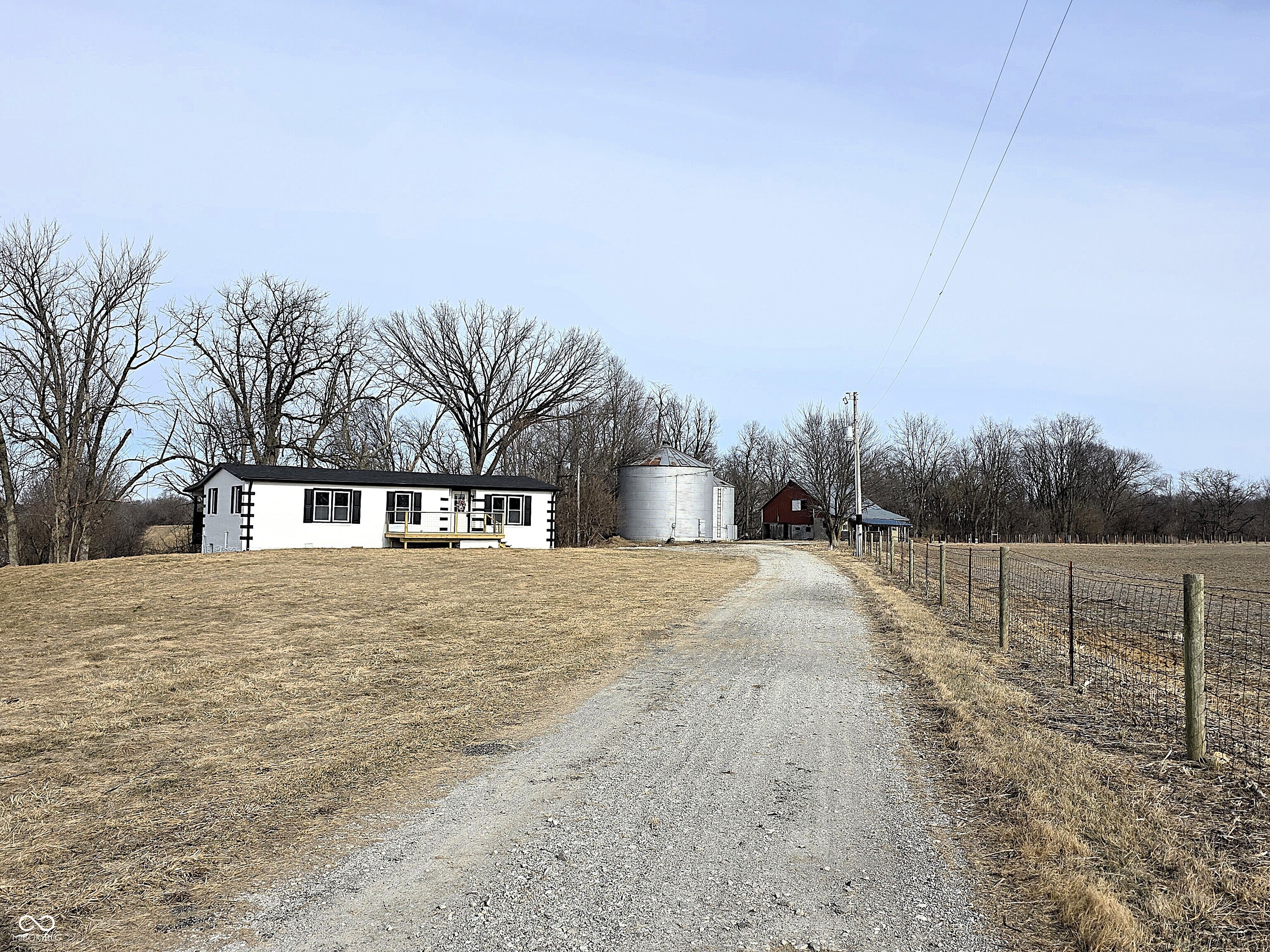 5655 N State Road 75