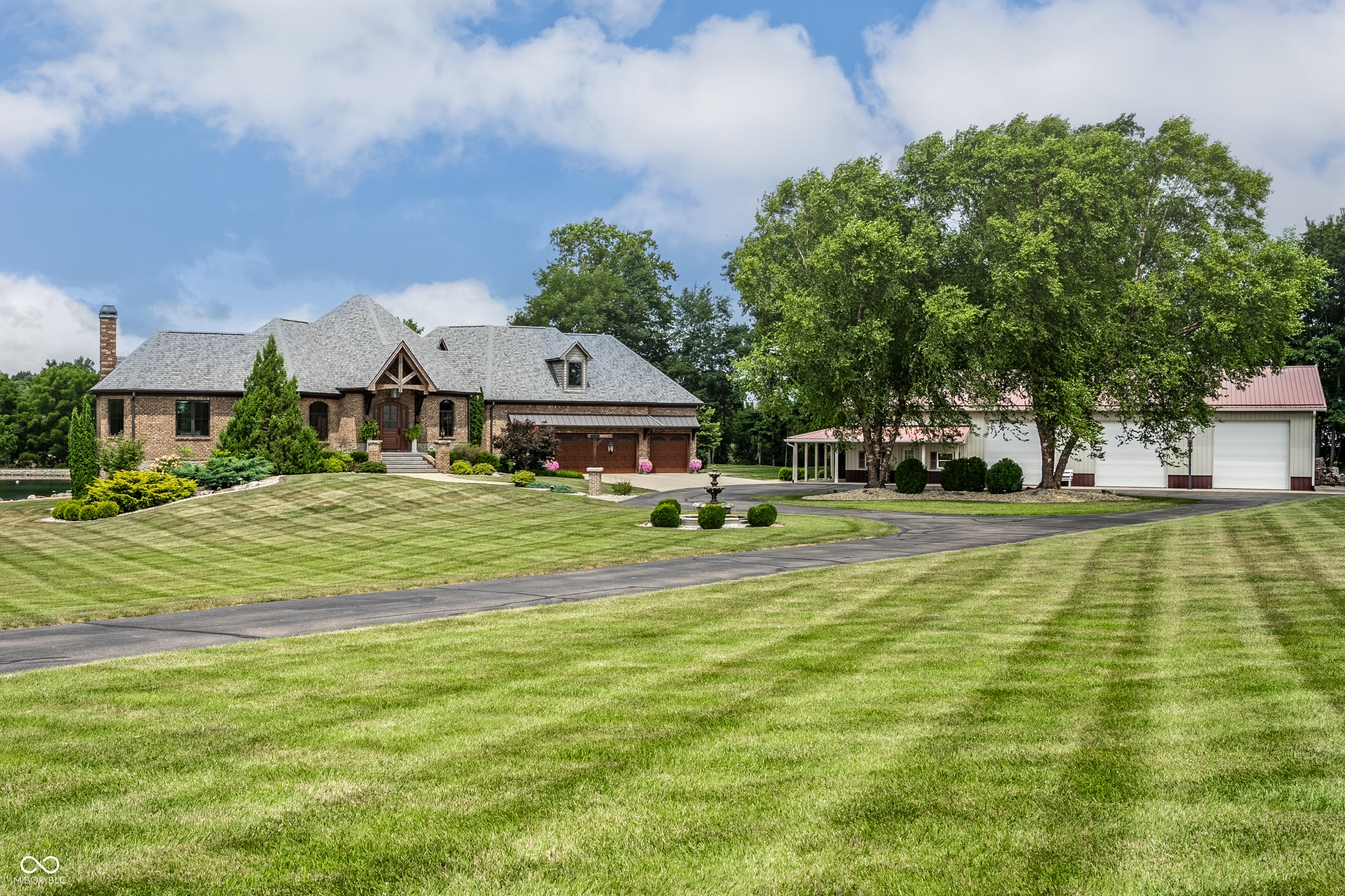 1333 S County Road 60 E