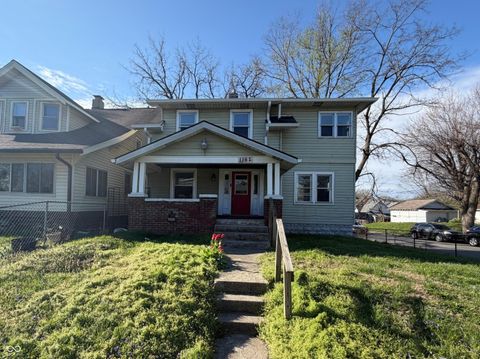 Photo of 1157 W 32nd Street, Indianapolis, IN 46208 (MLS # 22094780)