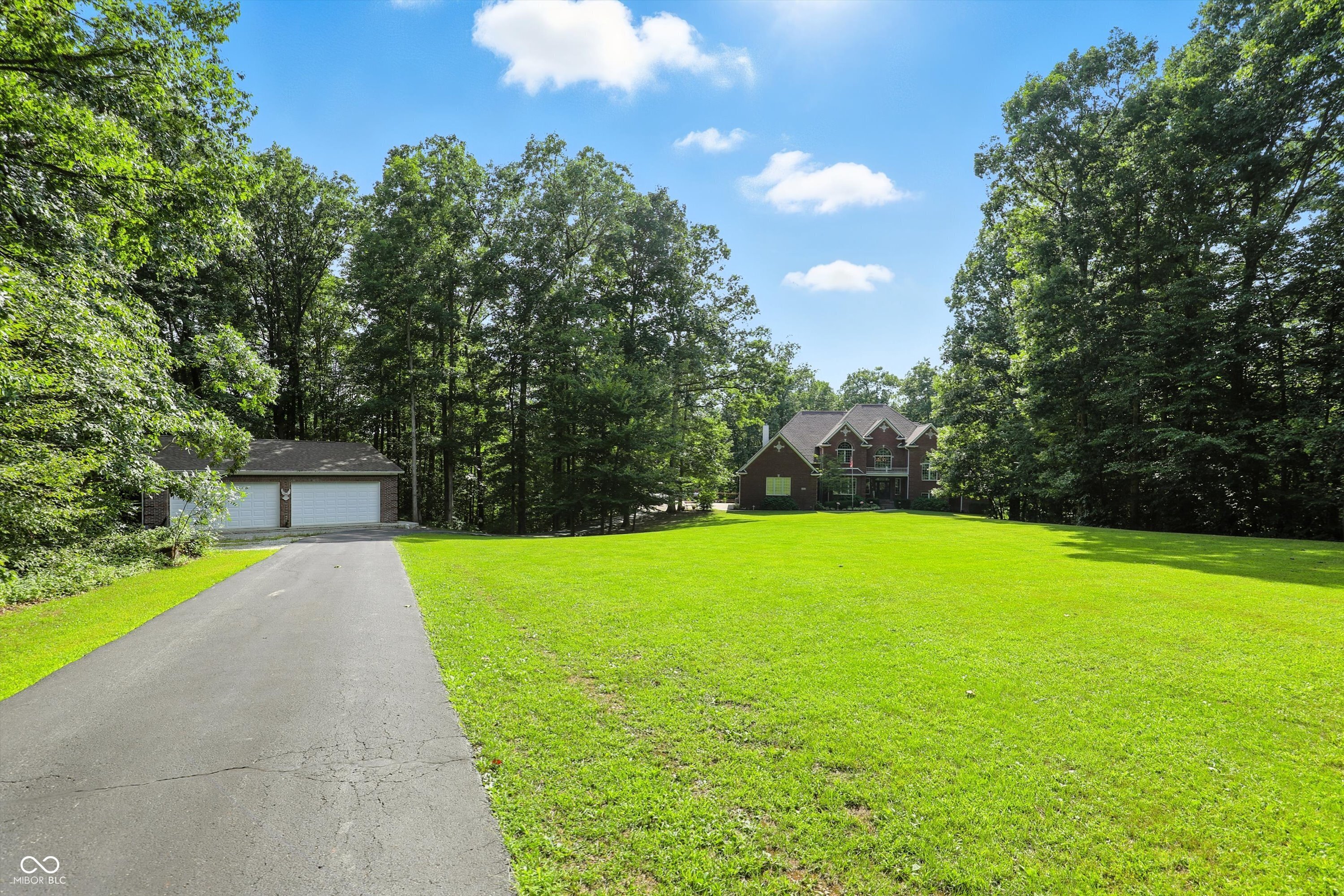 3215 Kestrel Court