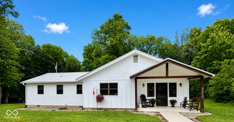 Photo of 6539 N Baltimore Road, Monrovia, IN 46157 (MLS # 22103964)