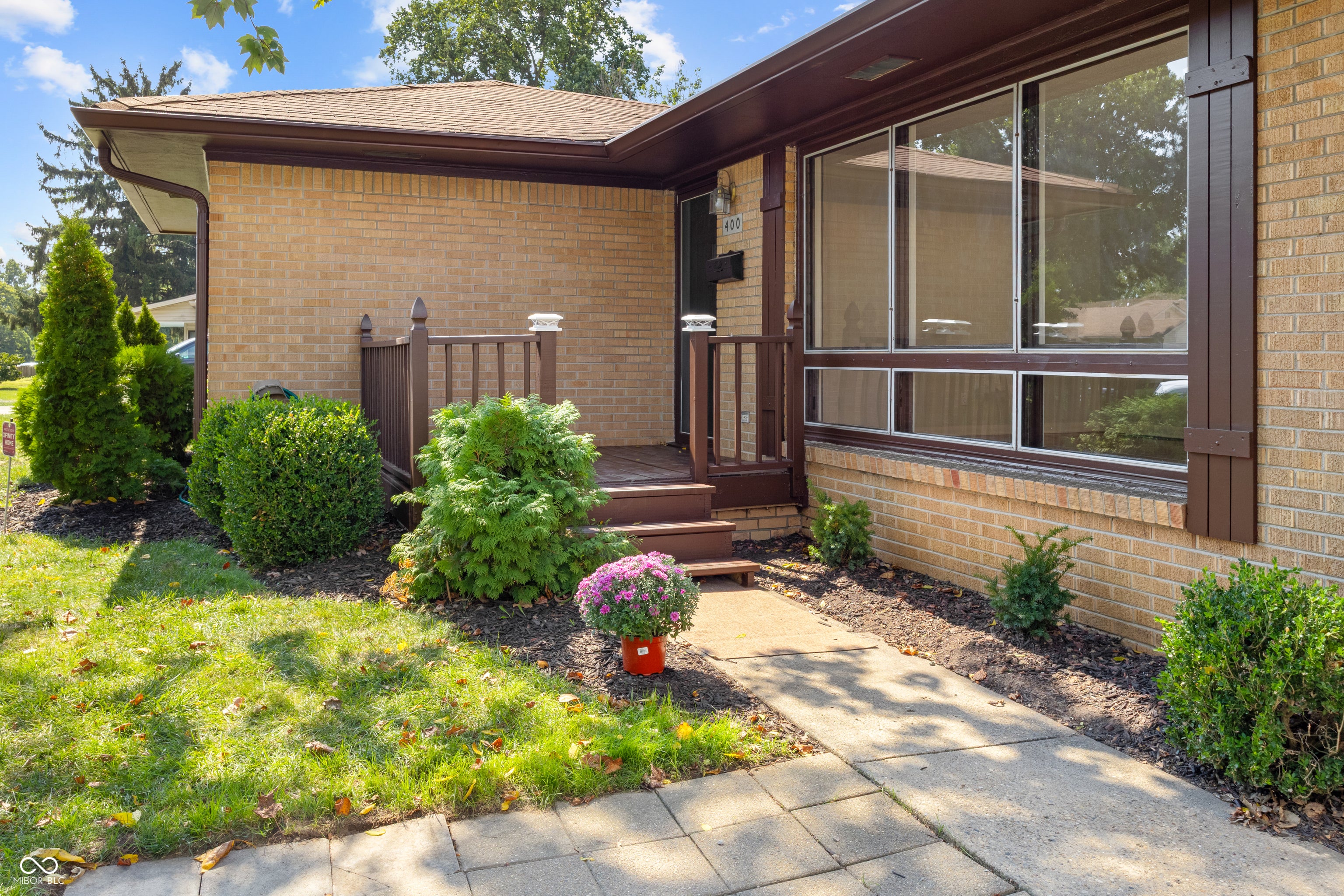 400 N Eaton Avenue